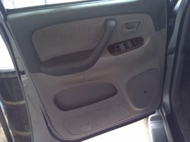 2002 TOYOTA SEQUOIA, SILVER, SR5 MODEL, AT ,2WD,   Z26308